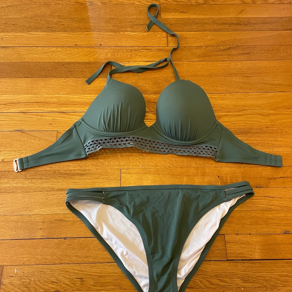 Shade and Shore Green Bikini Set, Size 38 D, XL